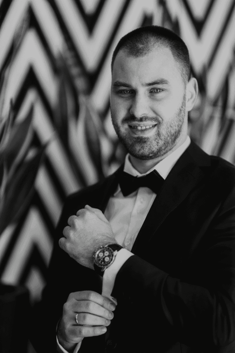 Pavel Vlachkov - Founder of WatchTraderHub